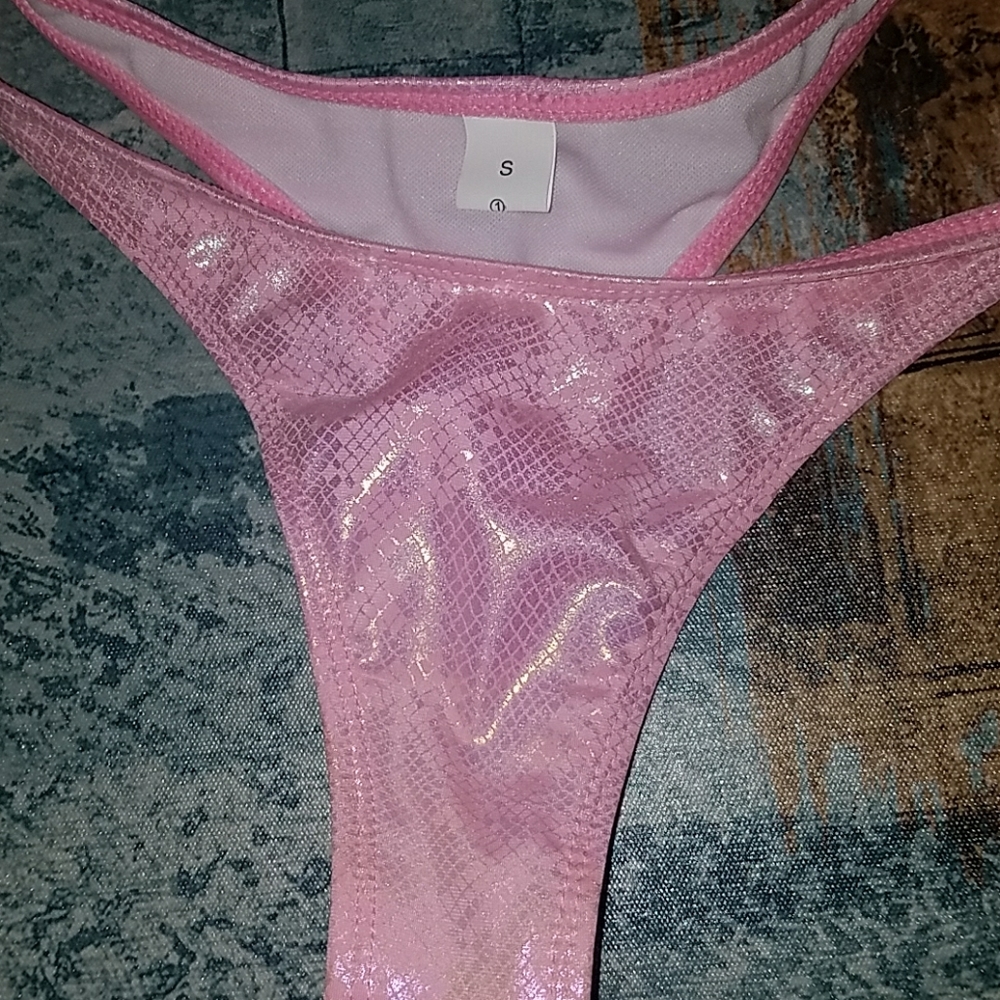 SOLD! 𝕄𝕒𝕘𝕚𝕔𝕒𝕝 𝕄𝕖𝕣𝕞𝕒𝕚𝕕 ❣BIKINI - Picture 6 of 8